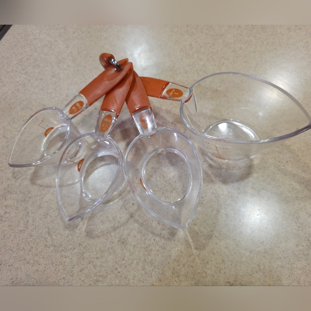 Wilton MEASURING SPOONS Scoop It Cups 4 Piece Set - Picture 2 of 4